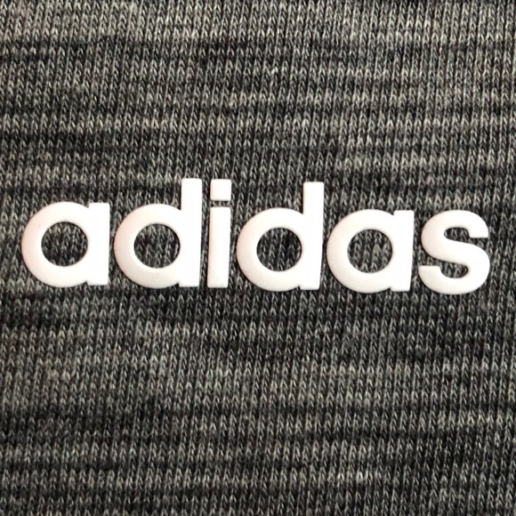 BNWT ADIDAS CROP - Picture 3 of 7